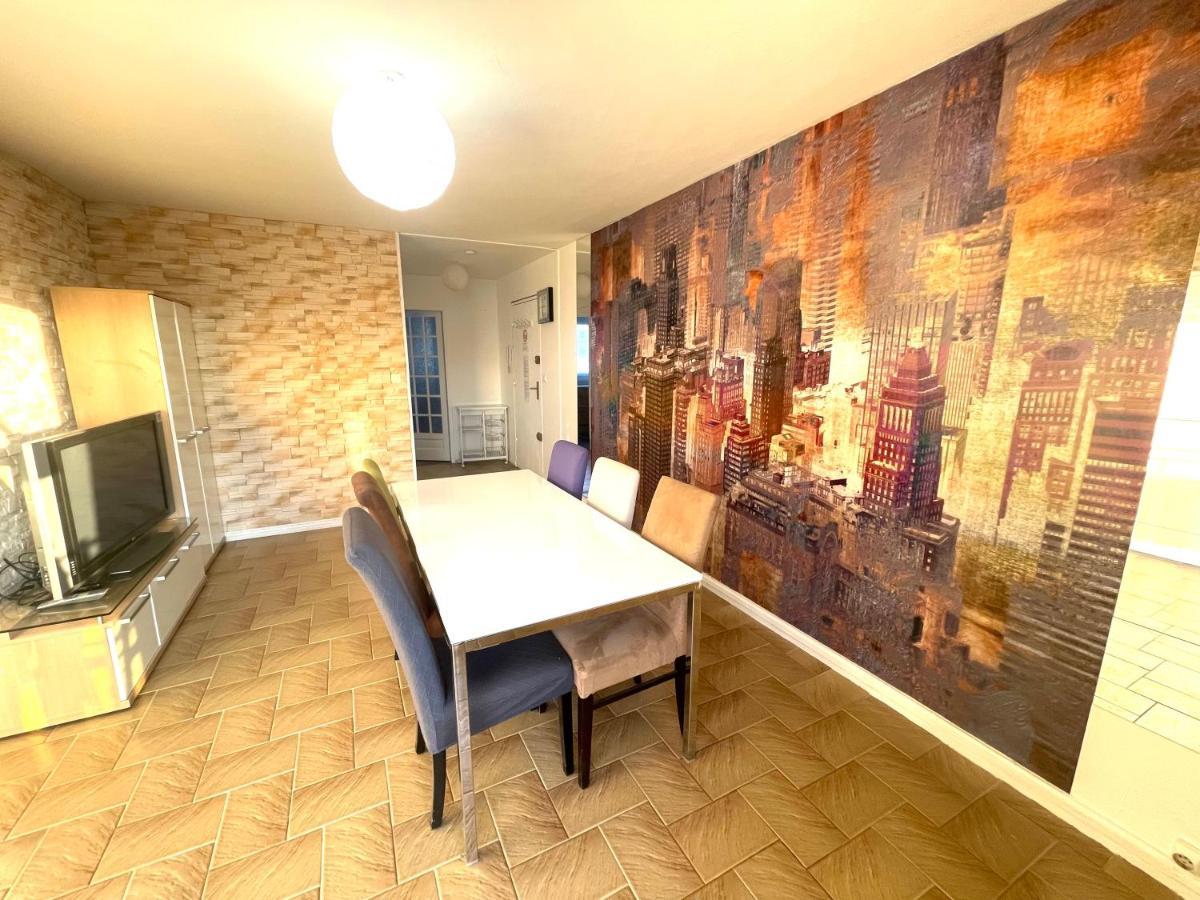 Chambre Privee En Colocation Dans Un Appartement Au Centre De Rillieux La Pape Eksteriør bilde