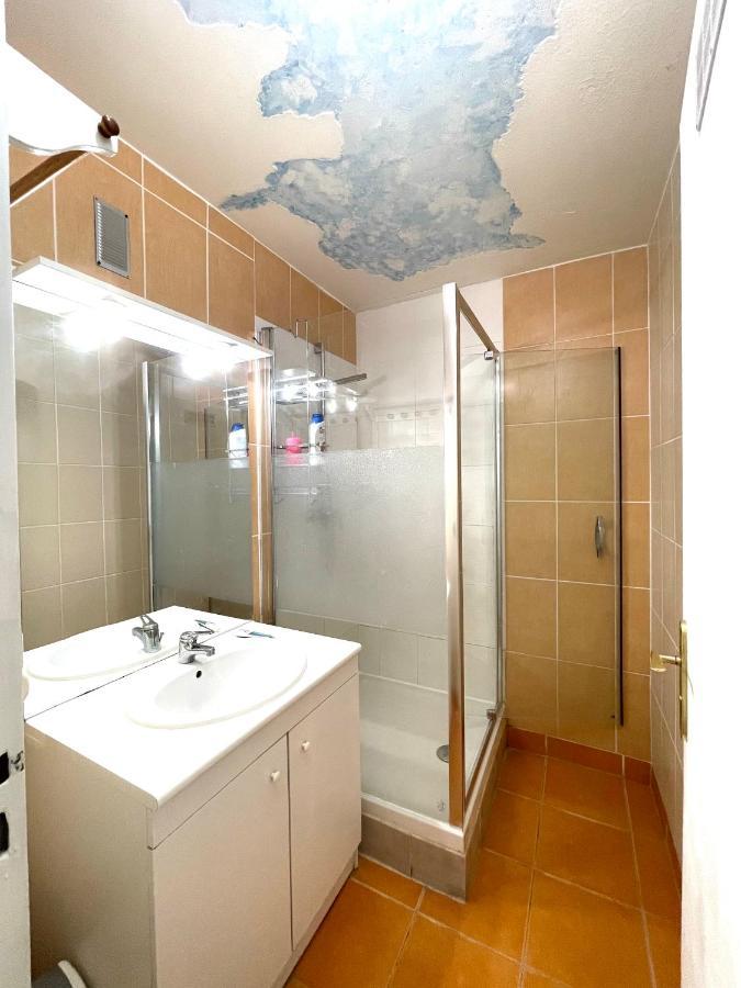 Chambre Privee En Colocation Dans Un Appartement Au Centre De Rillieux La Pape Eksteriør bilde