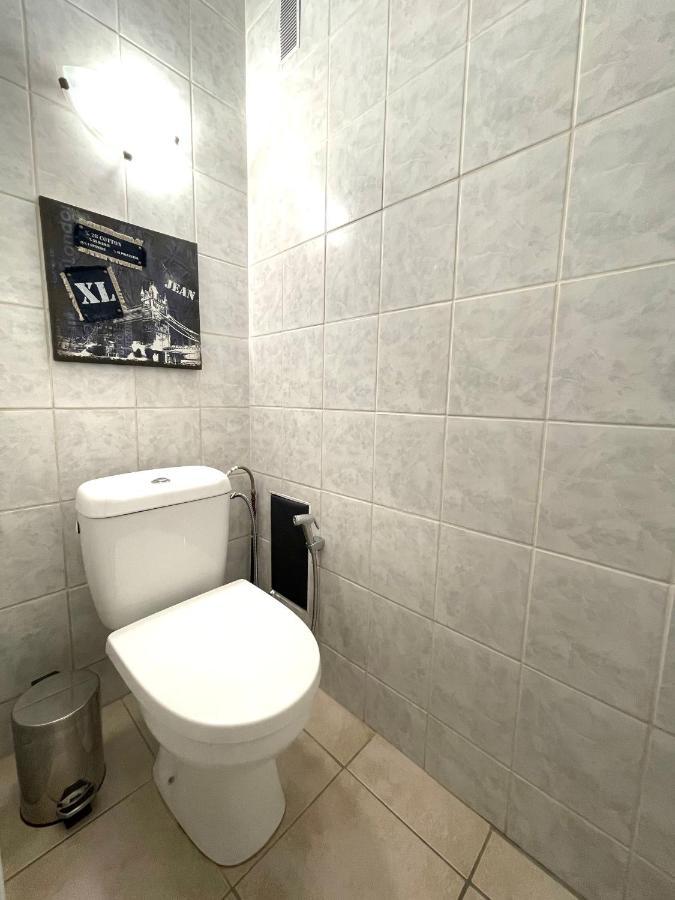 Chambre Privee En Colocation Dans Un Appartement Au Centre De Rillieux La Pape Eksteriør bilde